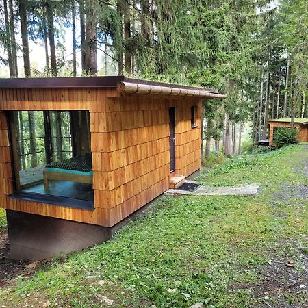 Berry Hotell Klatovy Exteriör bild